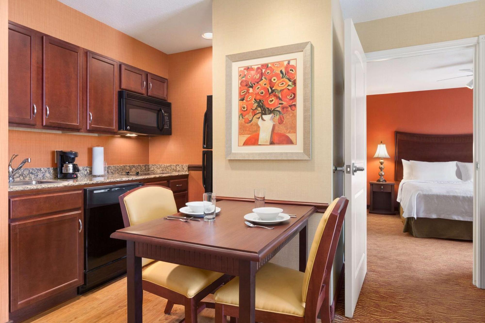 Homewood Suites Medford Exterior foto