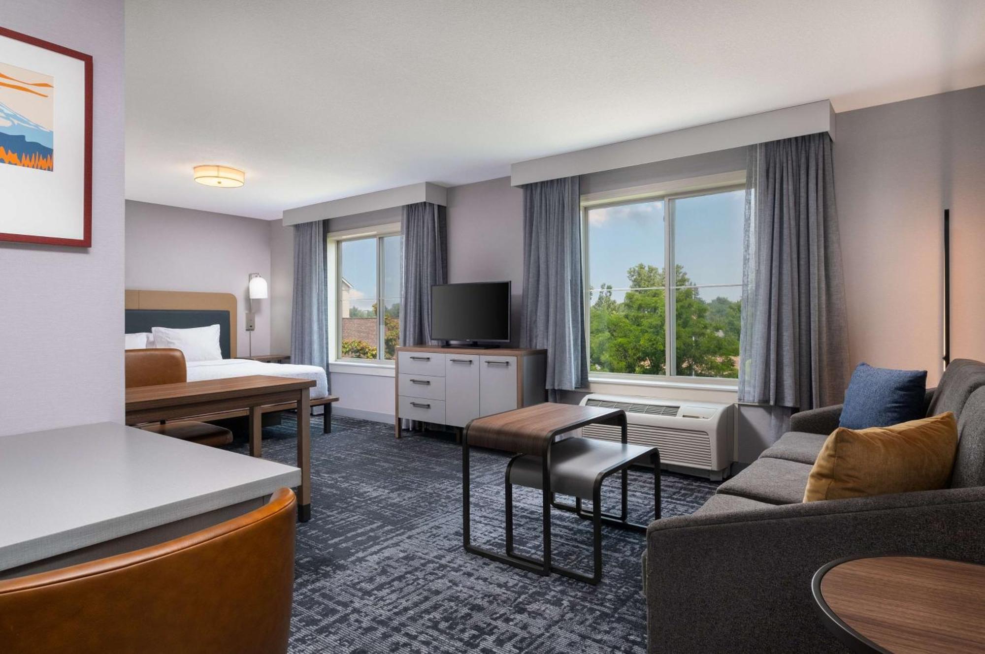 Homewood Suites Medford Exterior foto